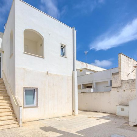B&B Il Comandante A 100 M Dalla Spiaggia Torre San Giovanni Ugento Exterior photo